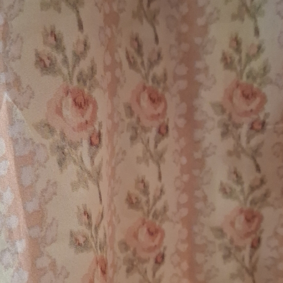 Morrison Silk Top In Frosted Petal Pink NWT - Picture 12 of 16